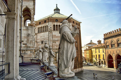 Den flotte basilika i Cremona