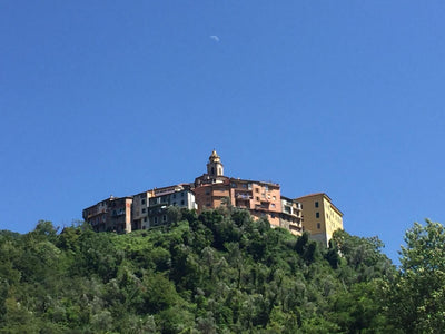Autentisk italiensk by på luksus vandreferie i Italien