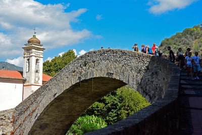 Monet's bro i Dolce Acqua